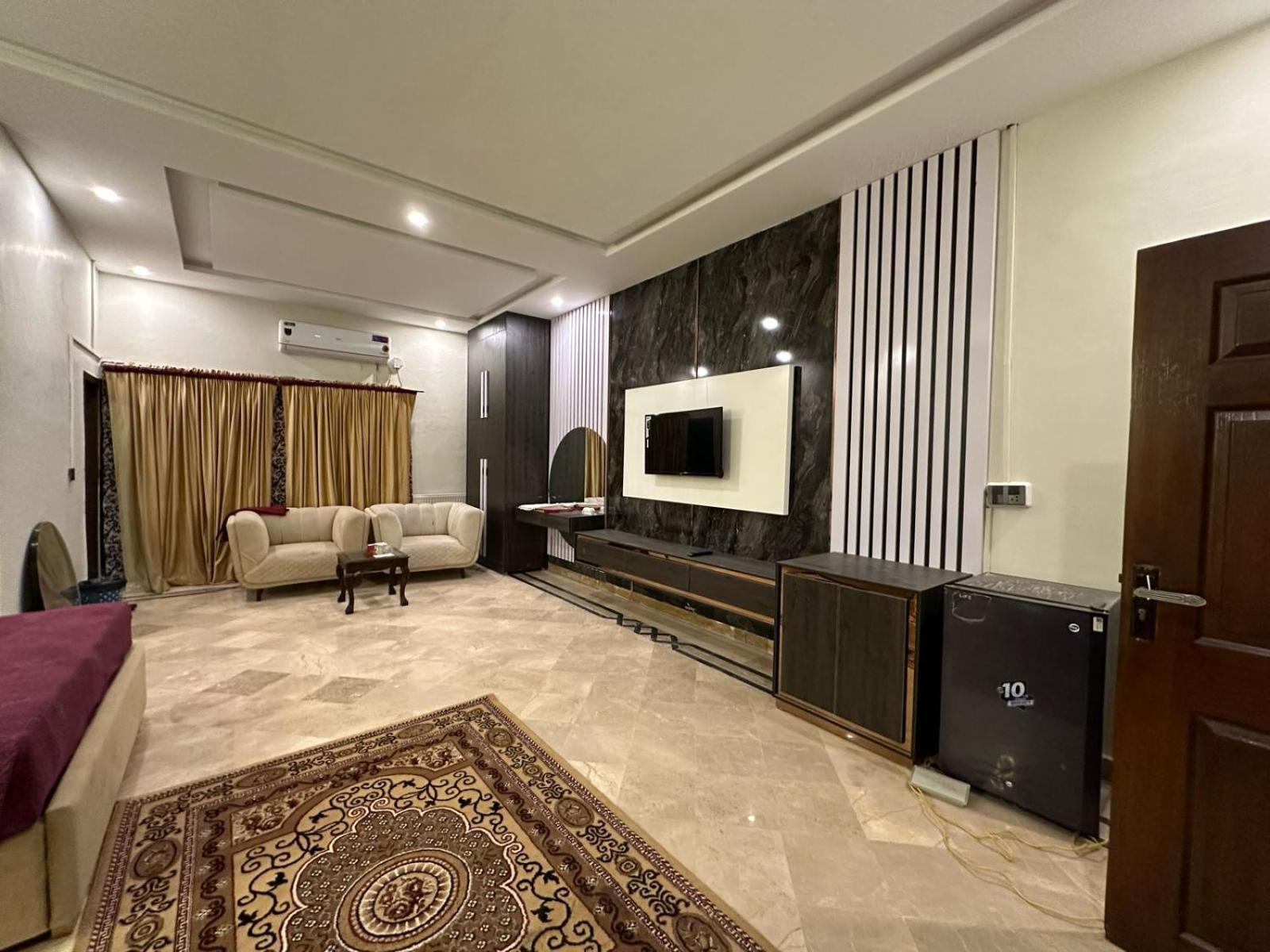 Four Season Boutique Hotel Islamabad Exterior photo