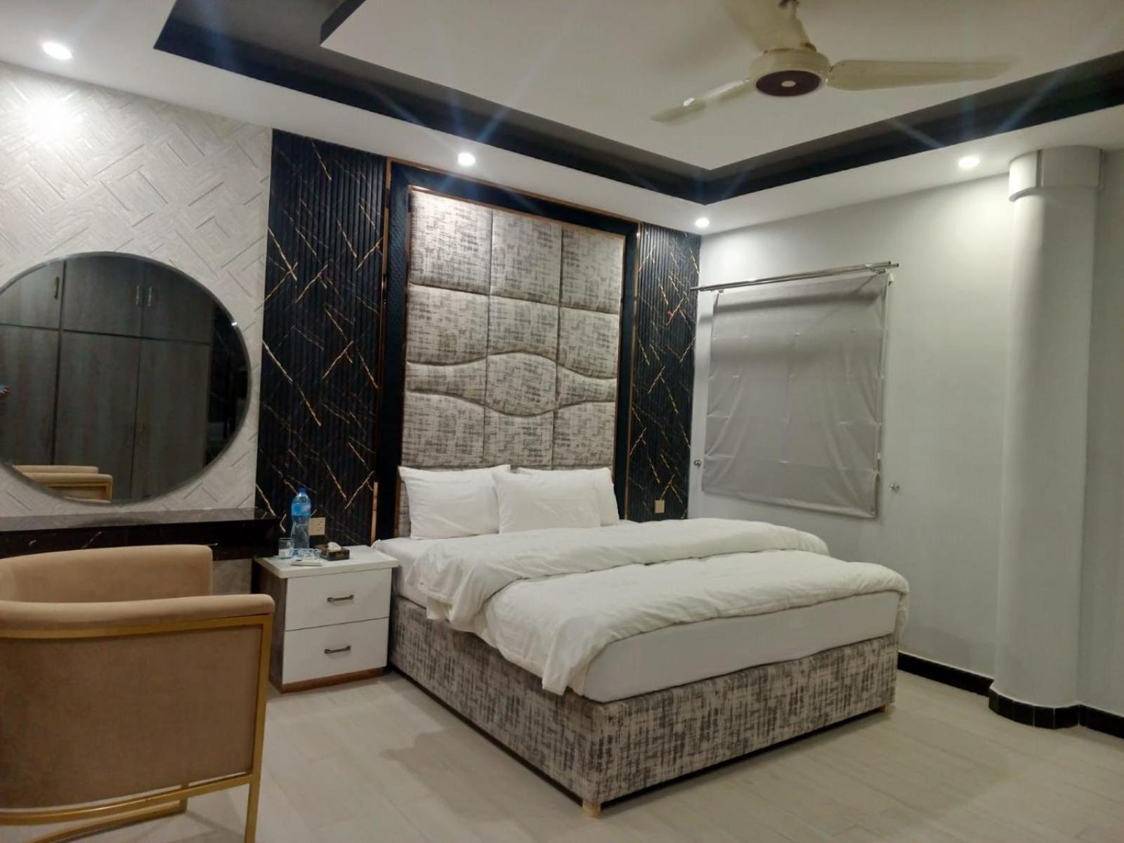 Four Season Boutique Hotel Islamabad Exterior photo