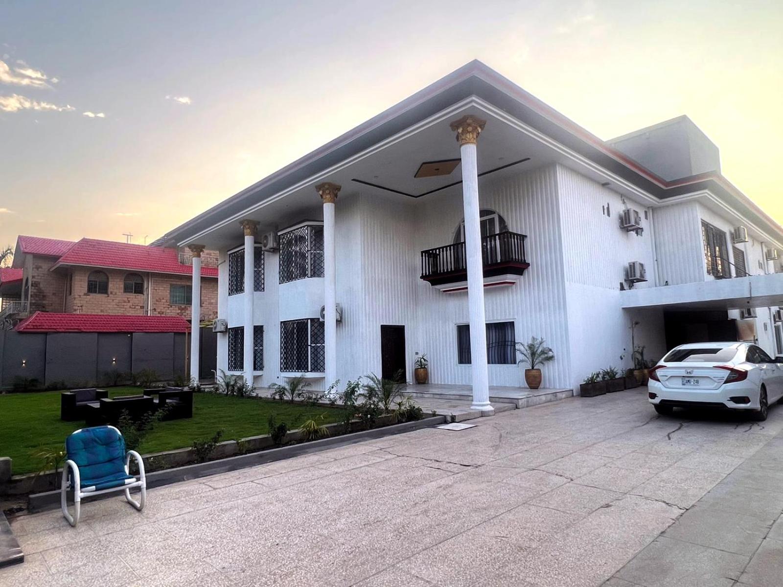 Four Season Boutique Hotel Islamabad Exterior photo