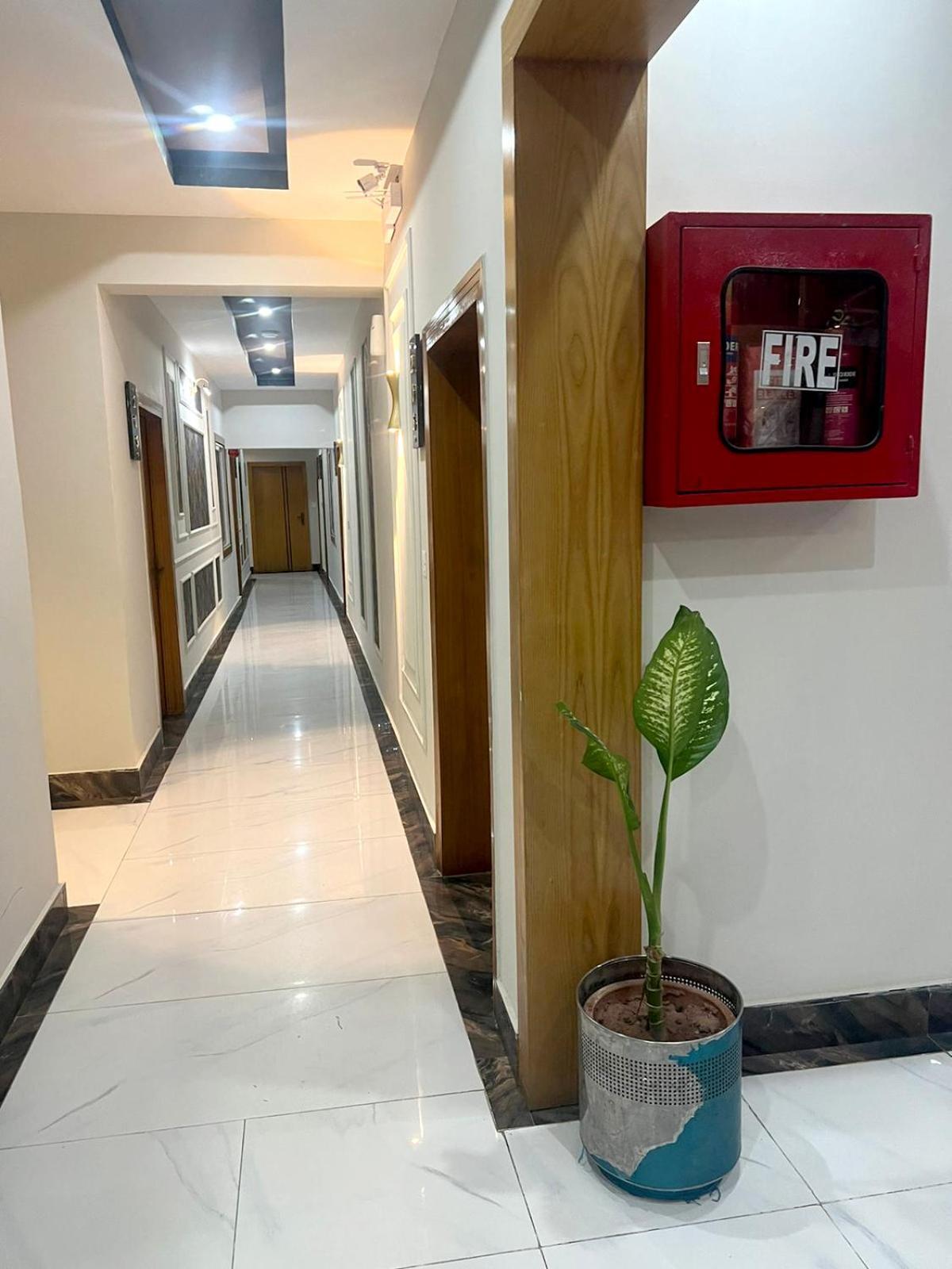 Four Season Boutique Hotel Islamabad Exterior photo